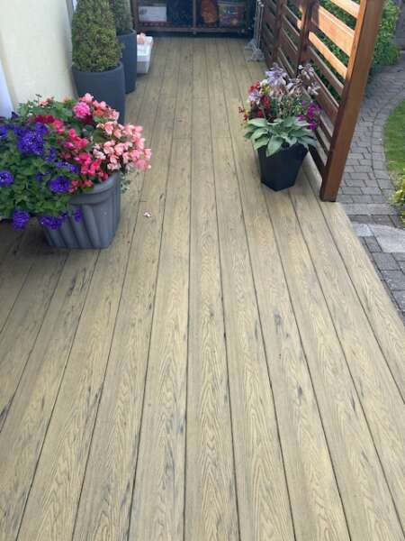 Oak Composite Decking - Assured Composite